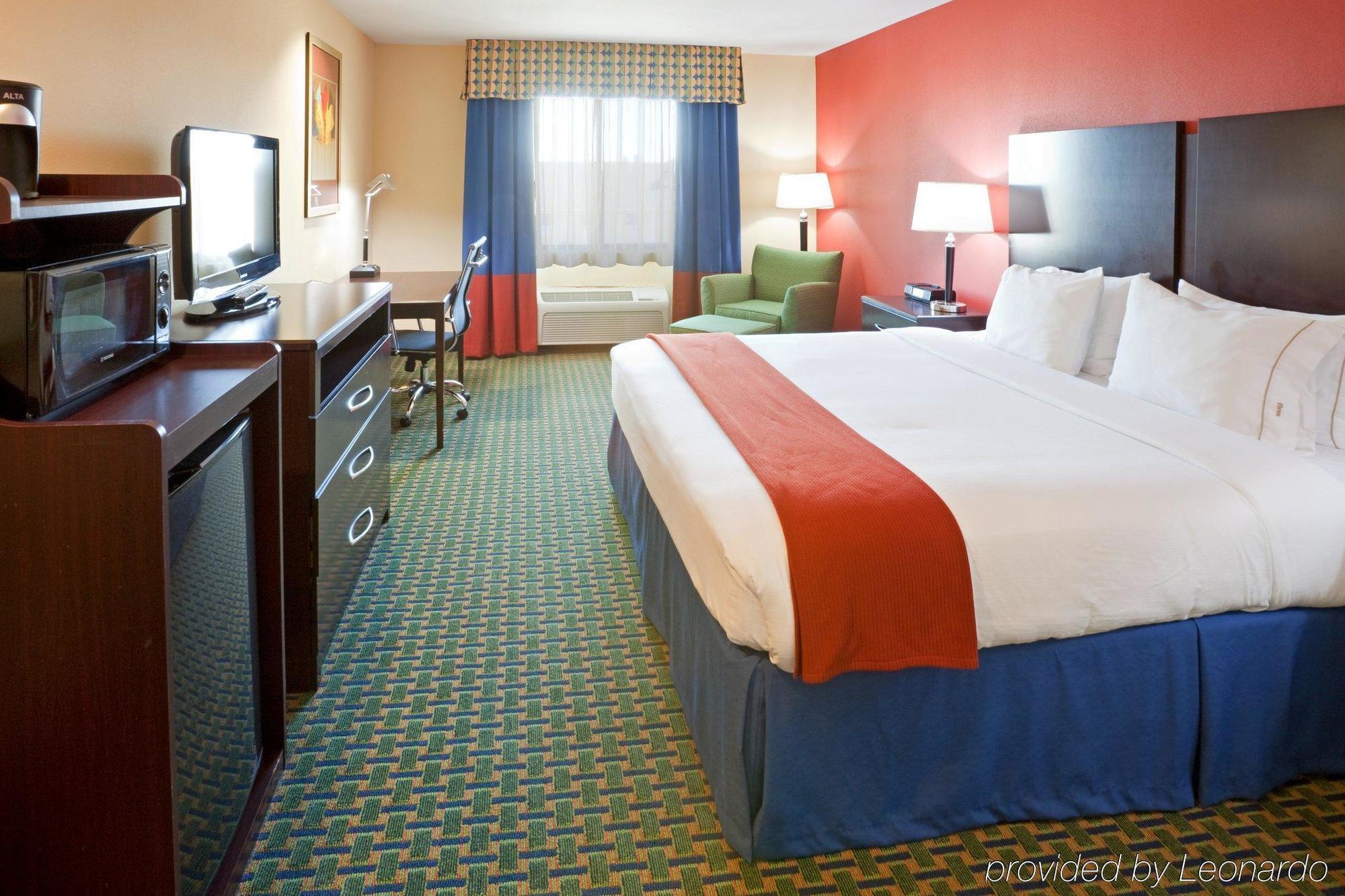 Holiday Inn Express And Suites Lubbock South By Ihg Екстериор снимка
