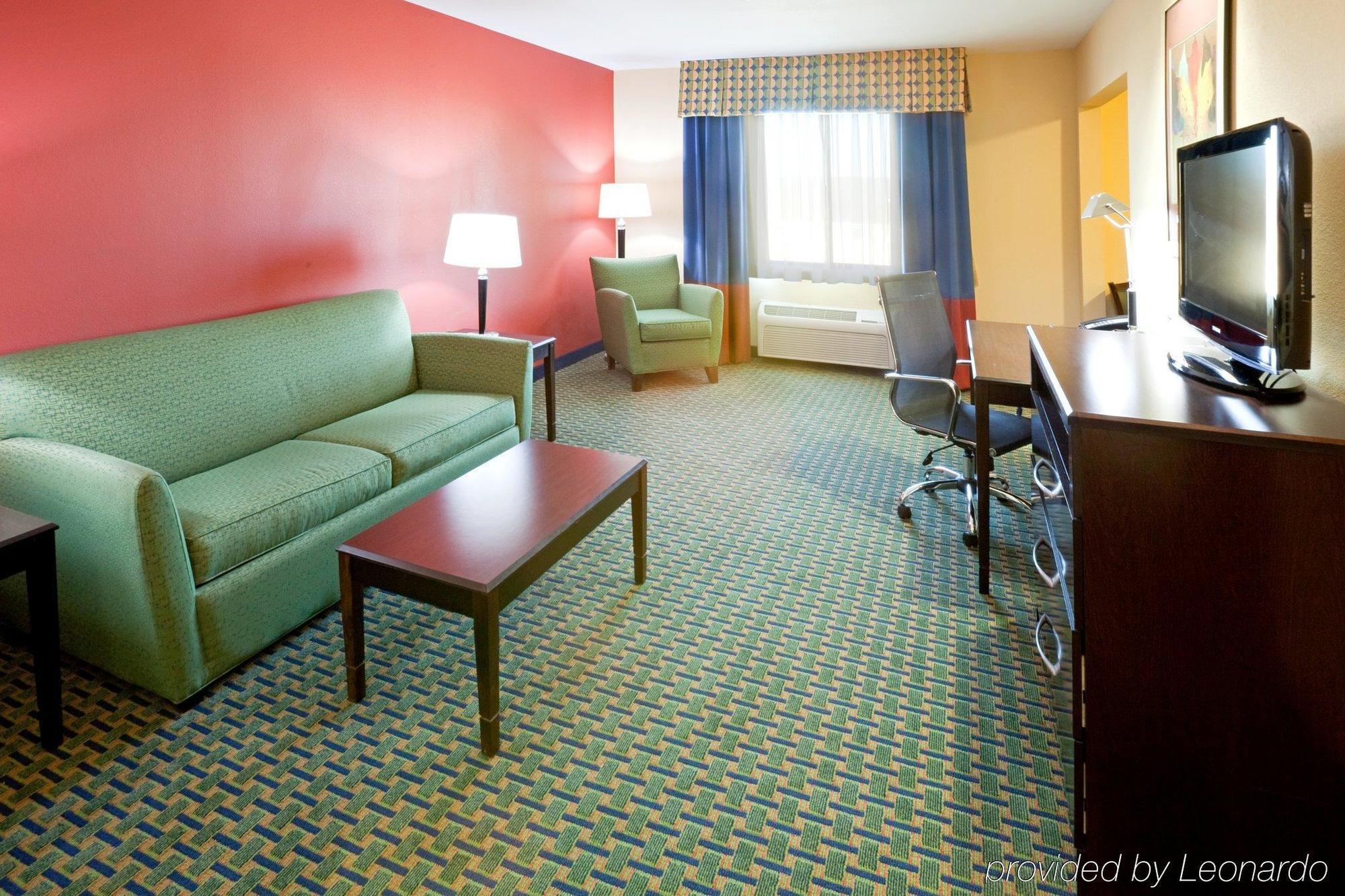 Holiday Inn Express And Suites Lubbock South By Ihg Екстериор снимка