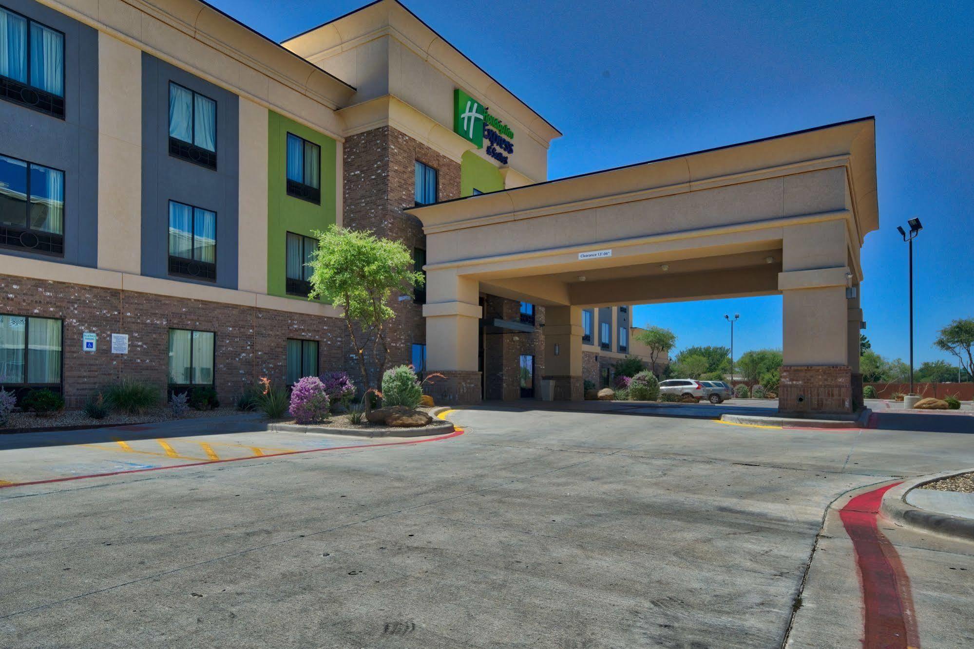 Holiday Inn Express And Suites Lubbock South By Ihg Екстериор снимка